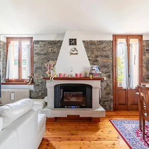 The Family Stone House Dolomiti Cortina , Venas Italia